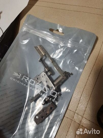 Петли для ноутбука