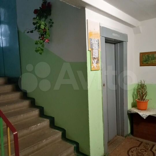 2-к. квартира, 48 м², 2/10 эт.