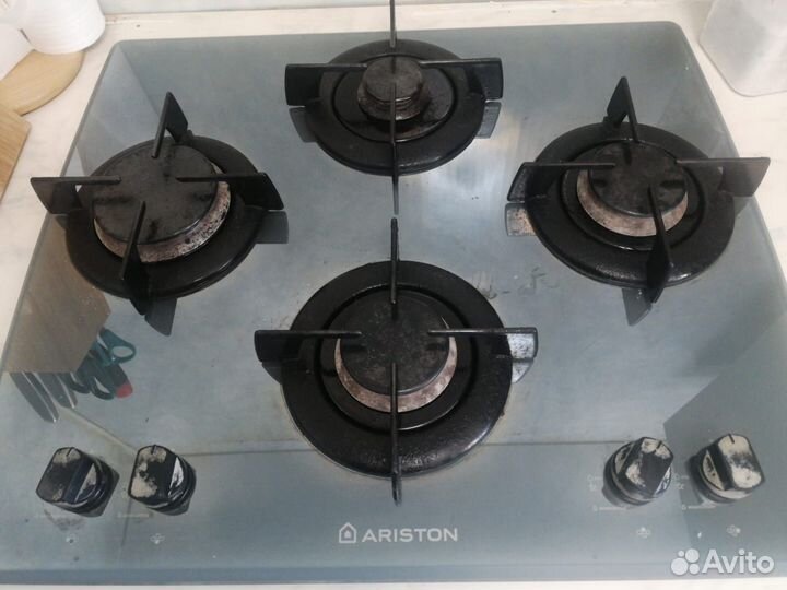 Газовая варочная панель 4 конфорки
