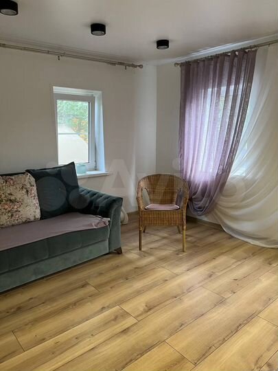 Дом 44 м² на участке 4 сот.