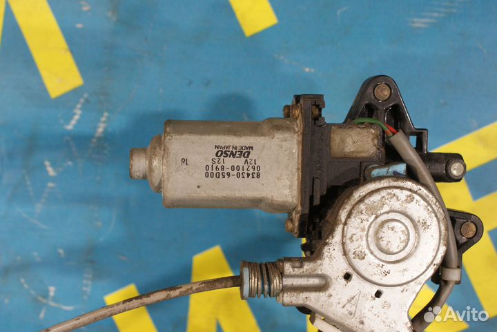 Передний стеклоподъемник Suzuki Grand Vitara