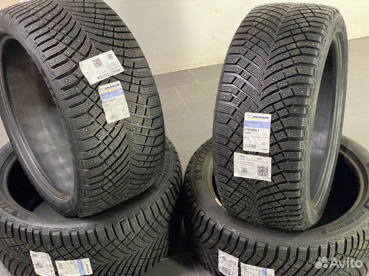 Michelin X-Ice North 4 275/40 R21 и 305/35 R21 109T