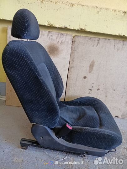 Сиденье переднее левое хендэ соната тагаз