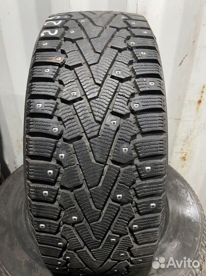 Pirelli Ice Zero 225/50 R17 98T