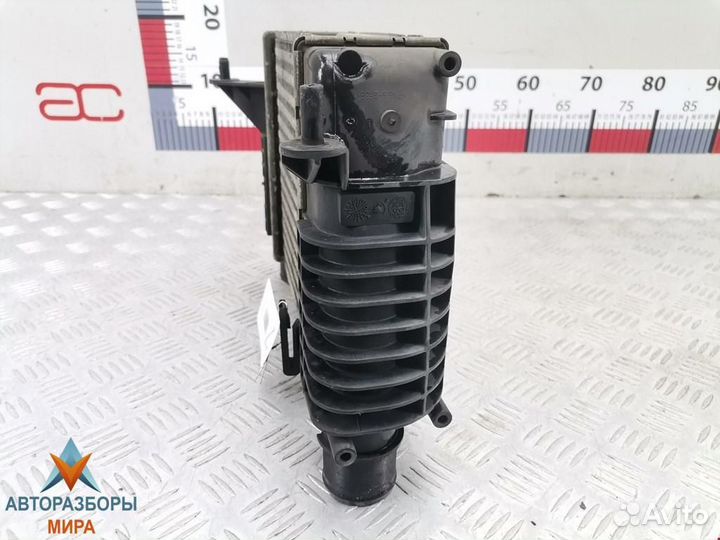 Интеркулер Renault Clio 3 2008 8200471888