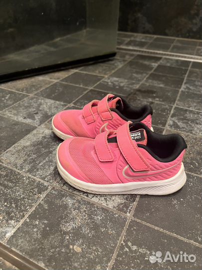 Кроссовки nike для девочки
