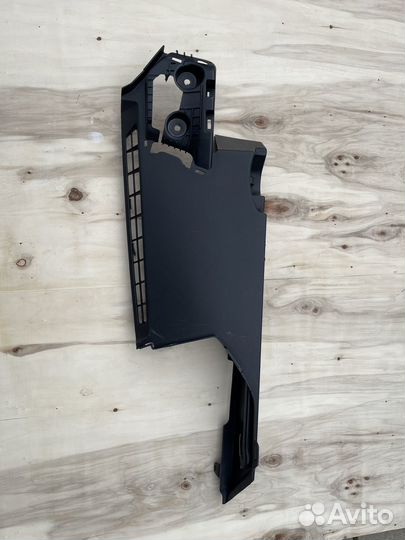 Обшивка багажника левая Land Rover Sport 2 рест