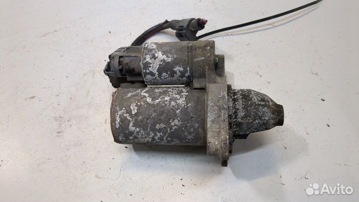 Стартер Toyota Yaris, 2013