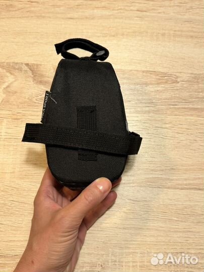 Продается сумка для велосипеда под сиденье