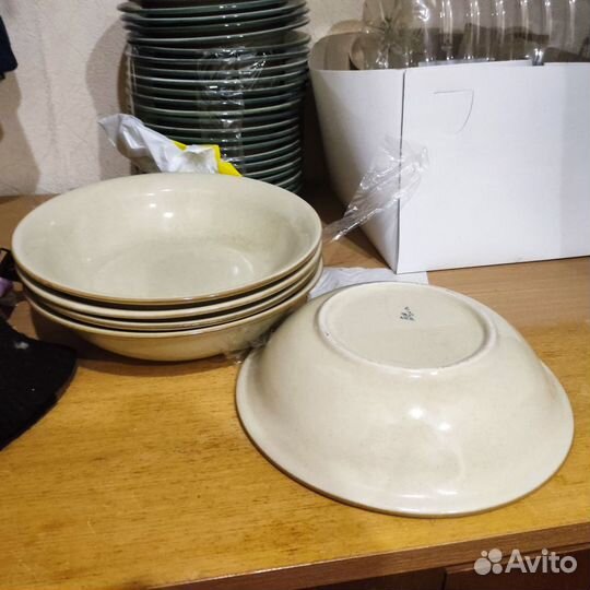 Тарелки новые