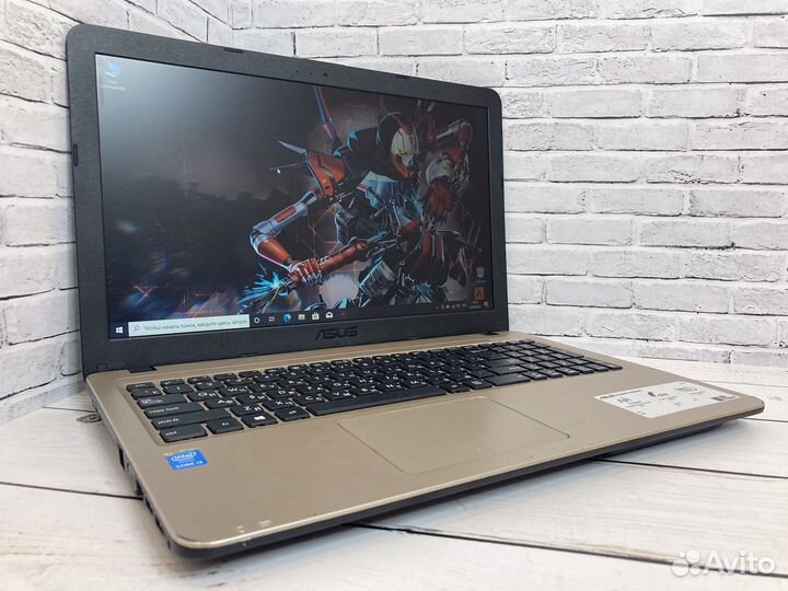 Игровой ноутбук Asus i3/SSD/4gb/2gb видео/гарантия