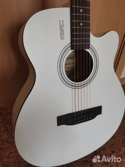 Гитара новая Elitaro белый цвет. Доставка