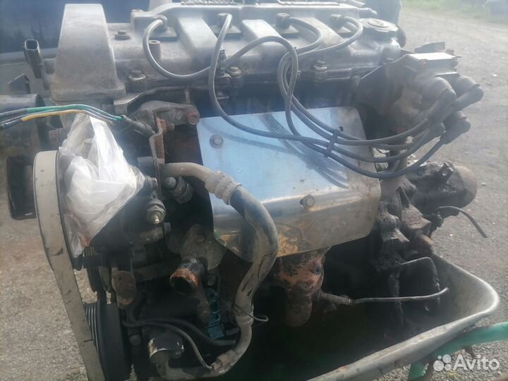 Двигатель мазда 626 GF с кпп в сборе