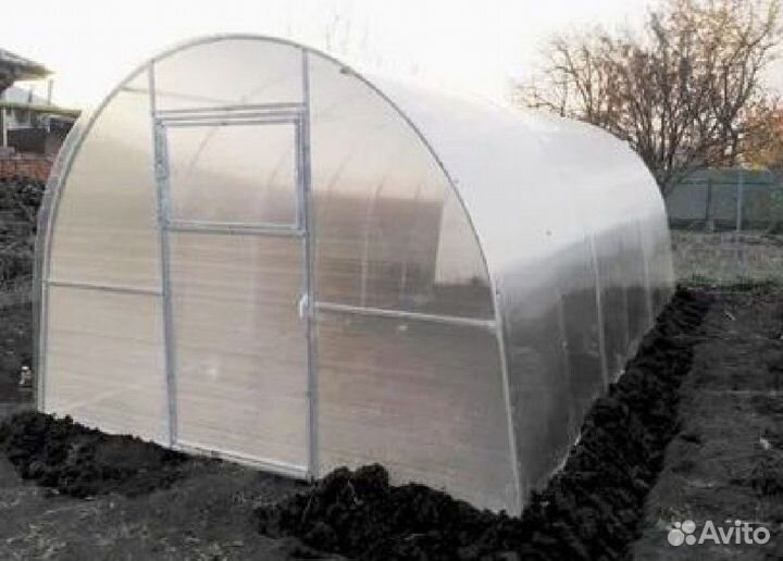 Теплицы крепкие