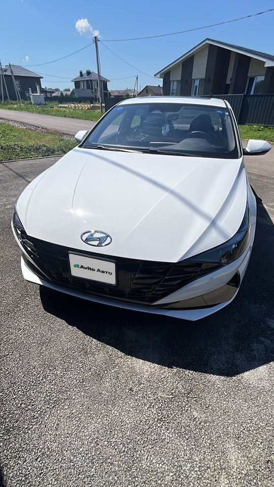 Hyundai Elantra: фото владельца