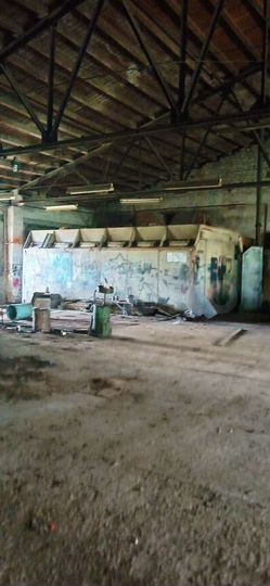Производство, 1100 м²