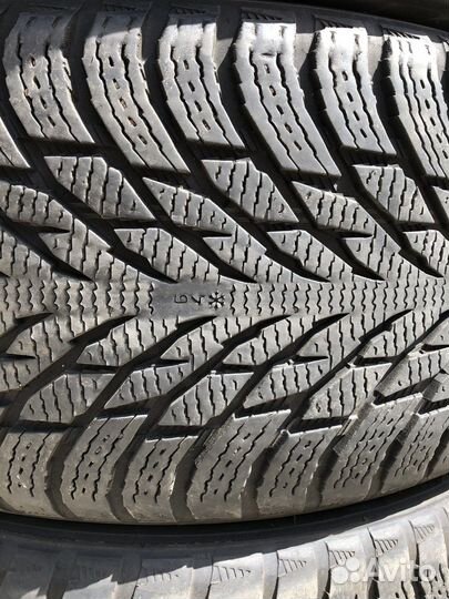 Nokian Tyres Hakkapeliitta R3 245/45 R19 102T