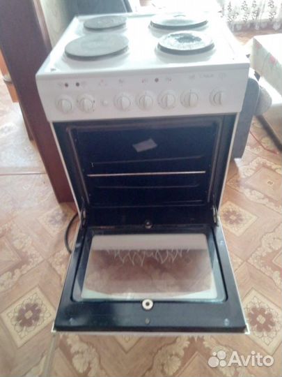 Плита электрическая De Luxe