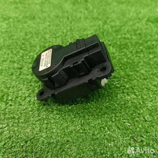 Моторчик заслонки печки Mitsubishi ASX GA1W 2010
