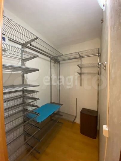 2-к. квартира, 54 м², 10/10 эт.