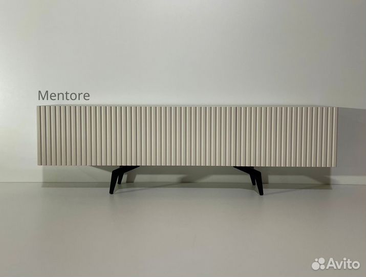 Тумба тв Bravo (на опорах или подвесная)