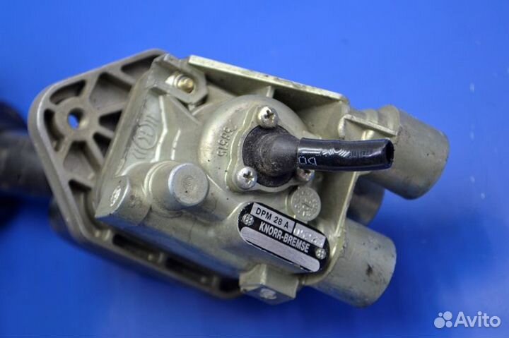 Кран ручного тормоза renault trucks Premium (01.96