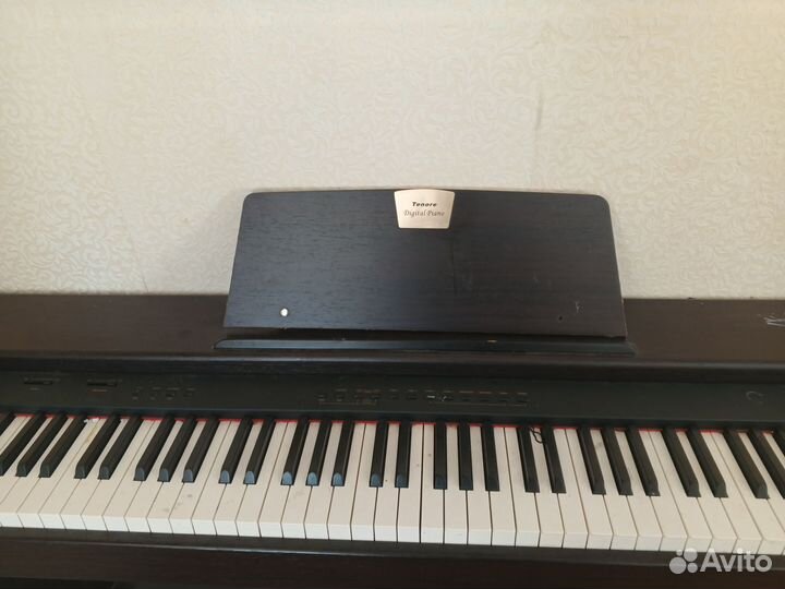 Цифровое пианино