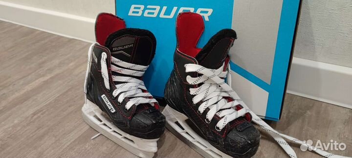 Хоккейные коньки bauer детские NS 9Y