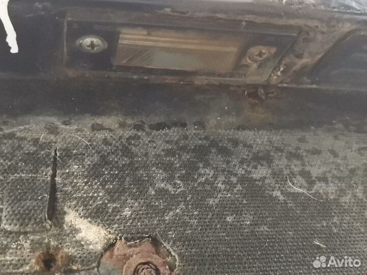 Крышка для Volkswagen Passat 5 GP