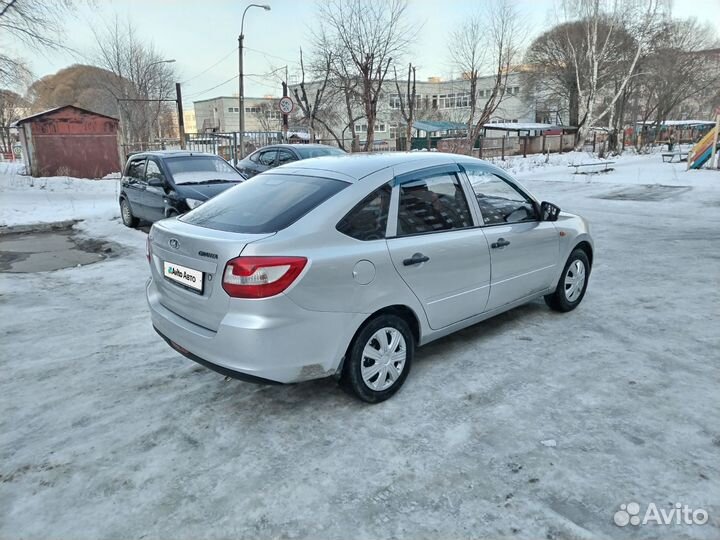 LADA Granta 1.6 МТ, 2015, 178 656 км