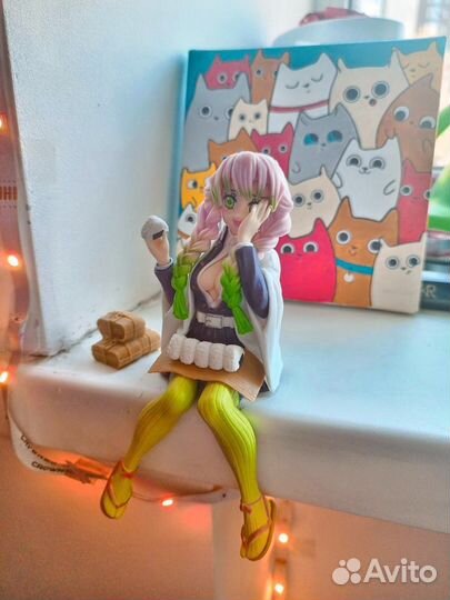 Аниме фигурка Митцури Demon Slayer