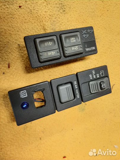 Осветительные лампы салона Chevrolet Tahoe GMT 400