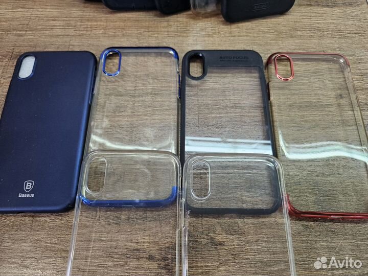 Чехлы на iPhone 10