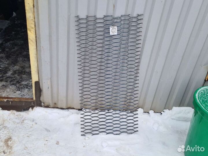 Антипробуксовочный лист 0.5х1м