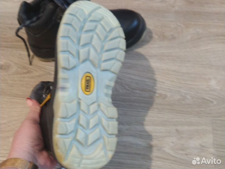 Спецобувь зимняя женская размер 37-38