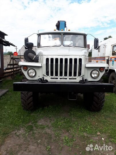 Урал 4320 с КМУ, 1995