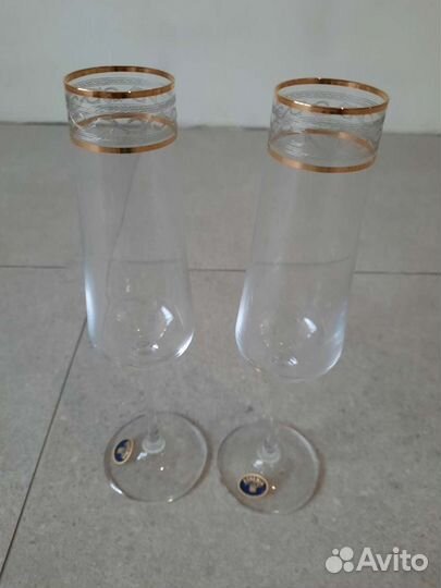 Два новых фужера