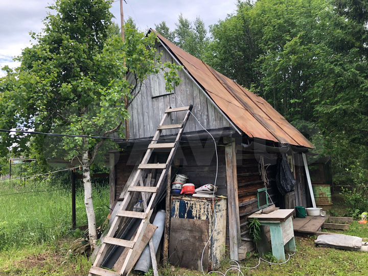 Дача 18 м² на участке 8 сот.