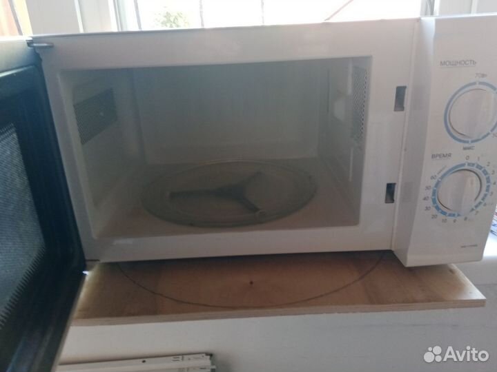 Микроволновая печь Samsung, LG