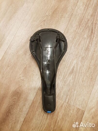 Седло для велосипеда GT оригинал