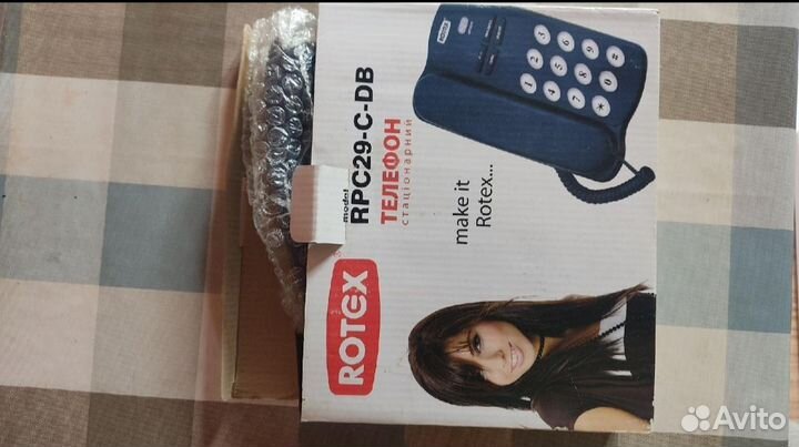 Телефонный аппарат новый