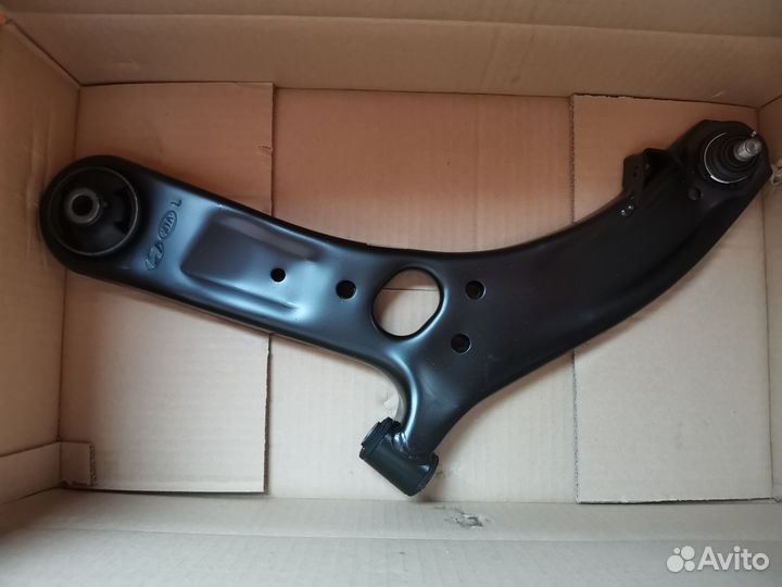 Рычаг подвески передний левый Solaris, Rio ориг