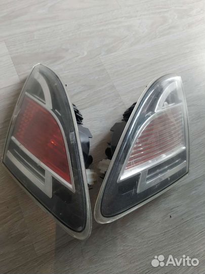 Фонари задние в крышку багажника mazda 6