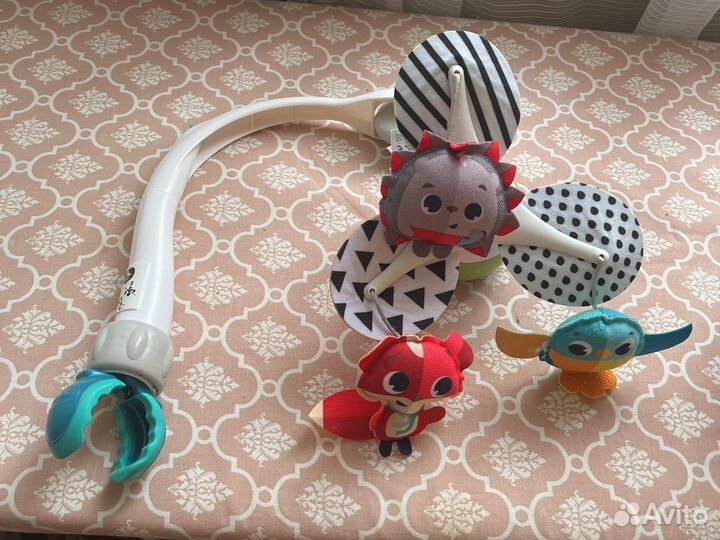 Мобиль на кроватку Tiny love