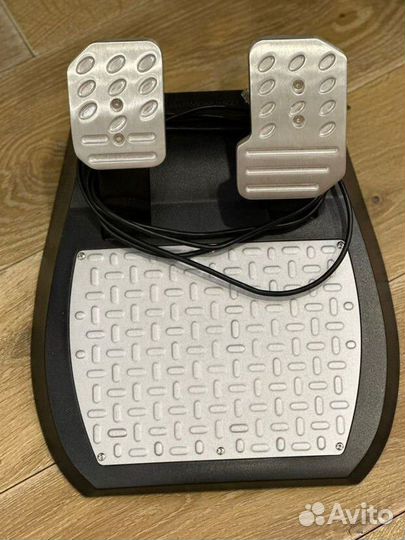 Игровой руль Thrustmaster f-1 force feedback