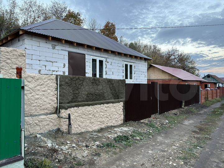 Дом 60 м² на участке 6 сот.
