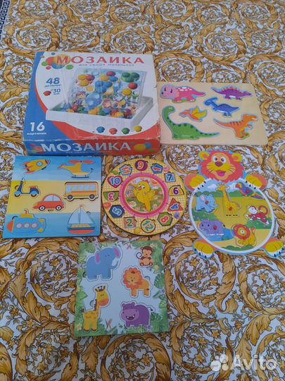 Детские развивающие игрушки