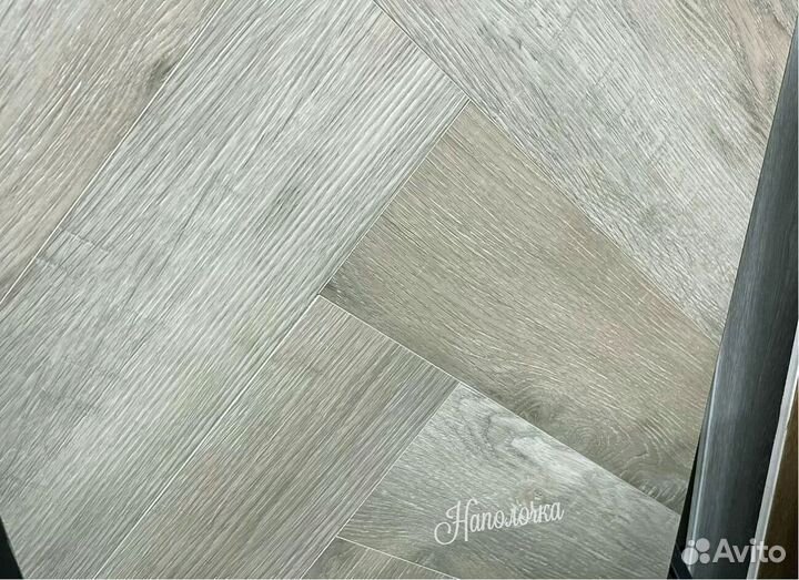 Кварцвиниловый ламинат елочка