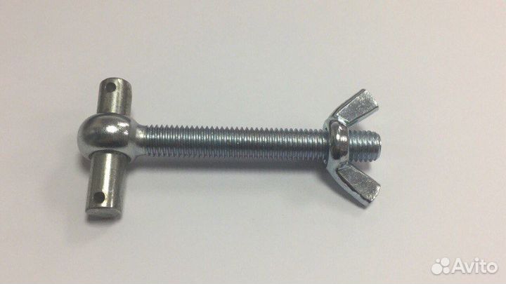 Ось для установки откидного болта на дышло всех б