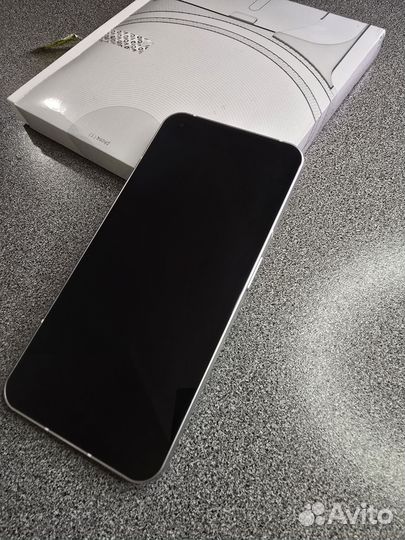 Nothing Phone 1, 8/256 ГБ